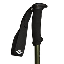 Black Diamond Explorer 3 Trekking Poles in Tundra — detail