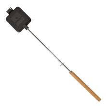 Stansport Cast Iron Square Pie Iron — front