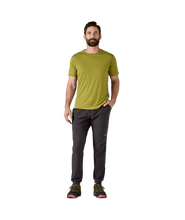Patagonia Men's Terrebonne Joggers Black — lifestyle