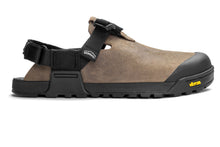 Bedrock Mountain Clog Nubuck Leather Driftwood Gray — side